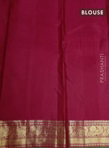 Pure kanchipuram silk saree red and green with annam & rudhraksha zari woven buttas and rich zari woven border