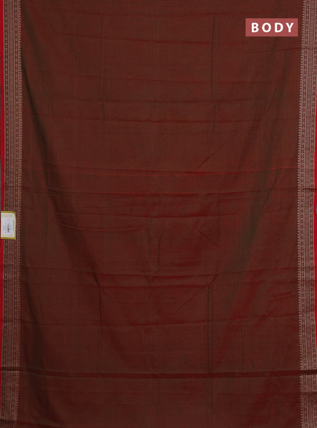 Narayanpet cotton saree manthulir green and red with plain body and thread woven border