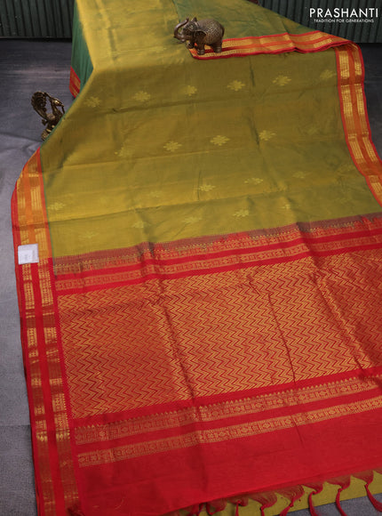10 Yards silk cotton saree dual shade of green and red with plain body and rettapet zari woven border