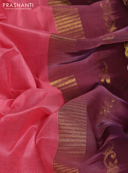 10 Yards silk cotton saree peach pink and deep maroon with plain body and zari woven korvai border
