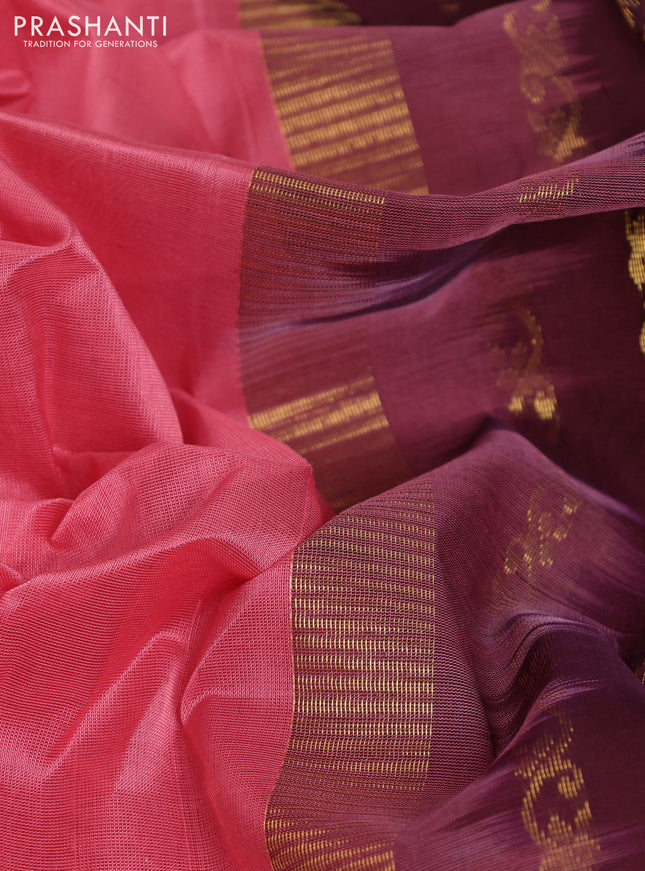 10 Yards silk cotton saree peach pink and deep maroon with plain body and zari woven korvai border