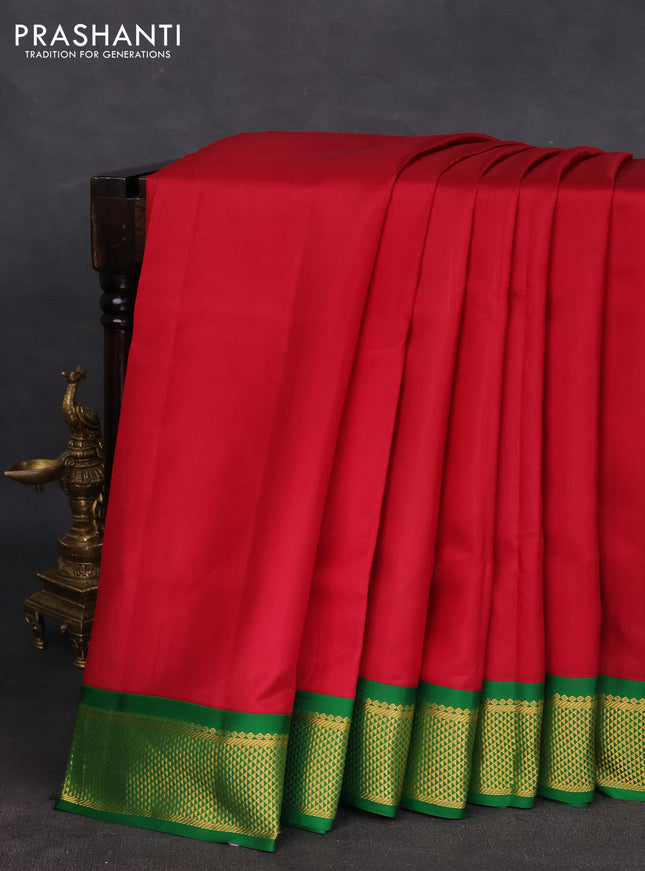 10 yards silk saree maroon and green with plain body and zari woven korvai border