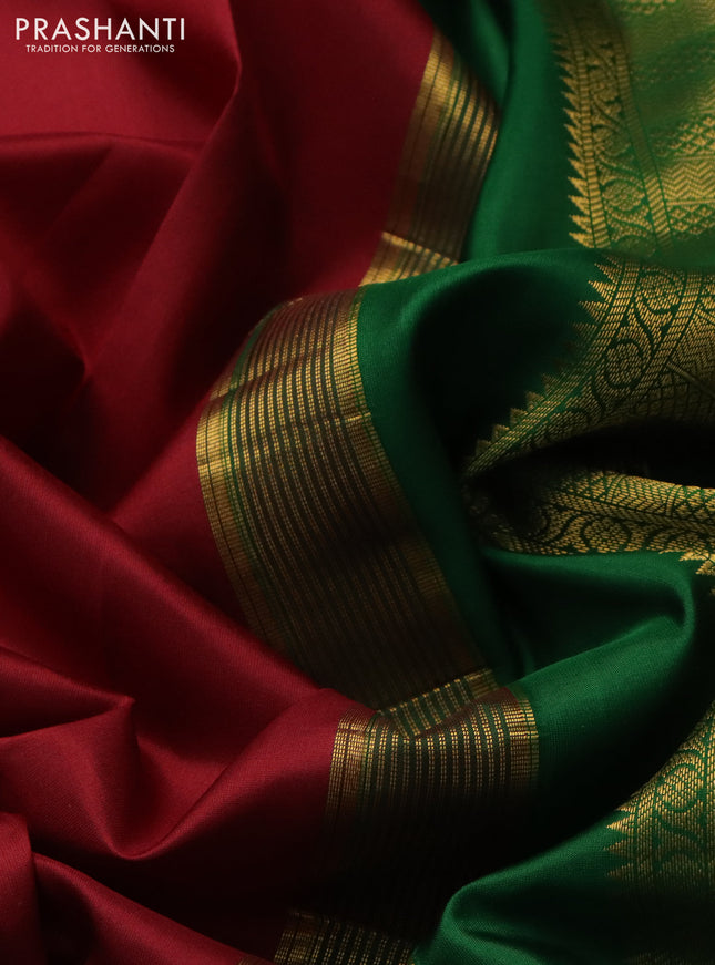 10 yards silk saree maroon and green with plain body and temple design zari woven border