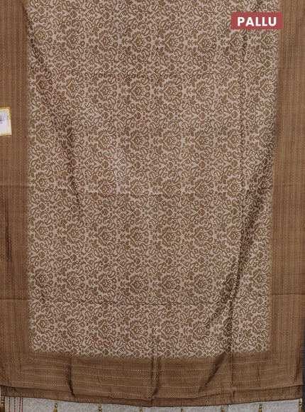 Semi tussar saree beige and olive green with allover prints and kantha stitch work border