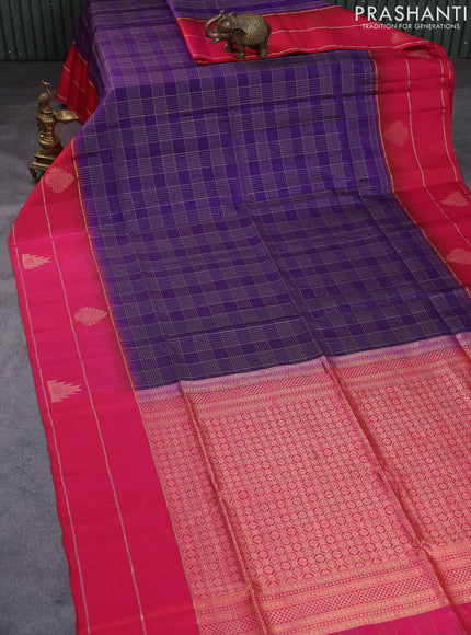 Pure soft silk saree violet and dual shade of pinkish orange with allover zari checked pattern and zari woven simple border