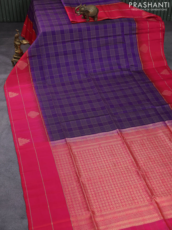 Pure soft silk saree violet and dual shade of pinkish orange with allover zari checked pattern and zari woven simple border