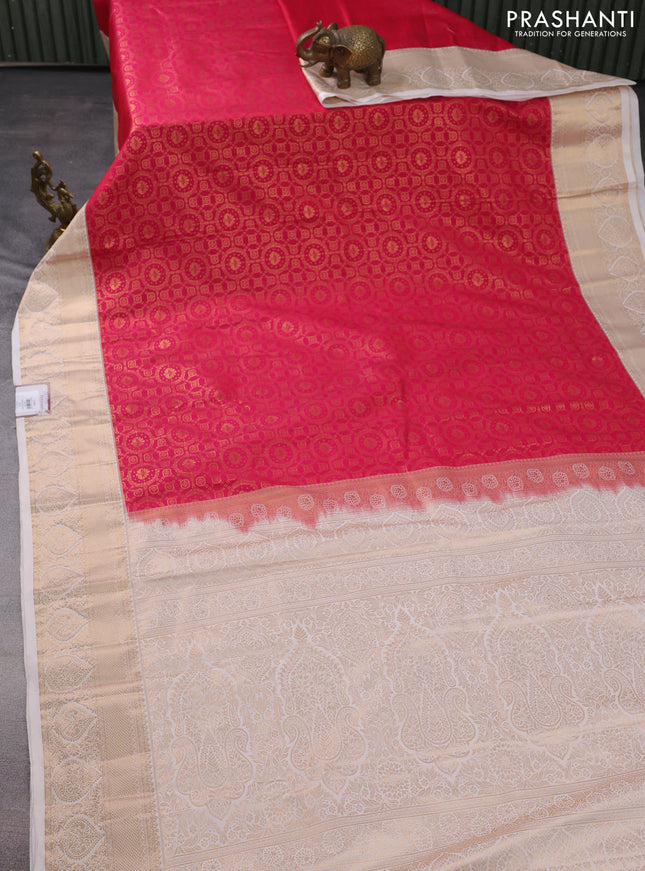 Bangalori silk saree pink and cream with allover zari woven brocade weaves and rich zari woven border