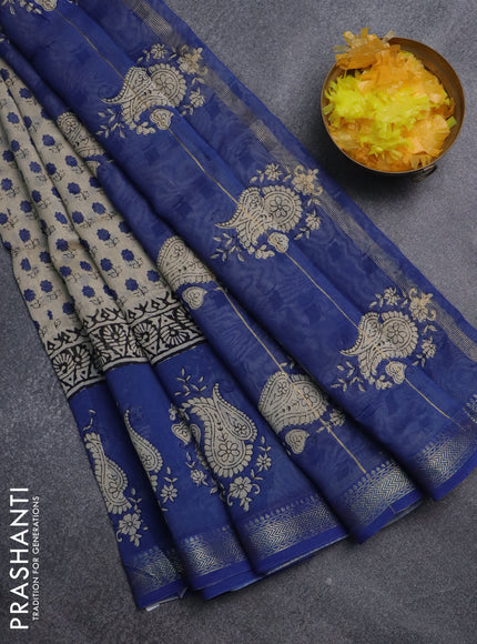 Chanderi bagru saree beige and blue with allover floral butta prints and maheswari border