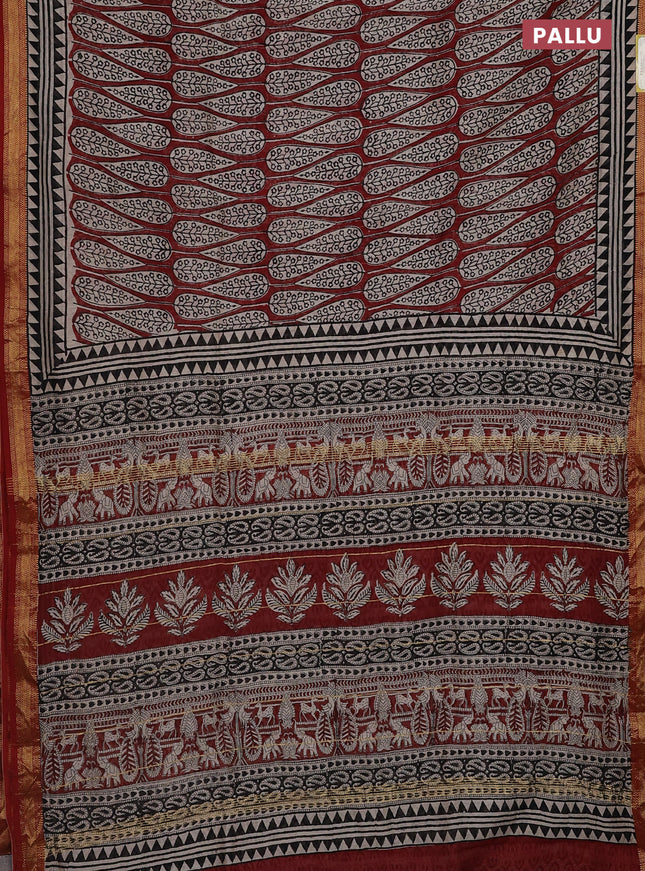 Chanderi bagru saree maroon and cream with allover prints and maheswari border