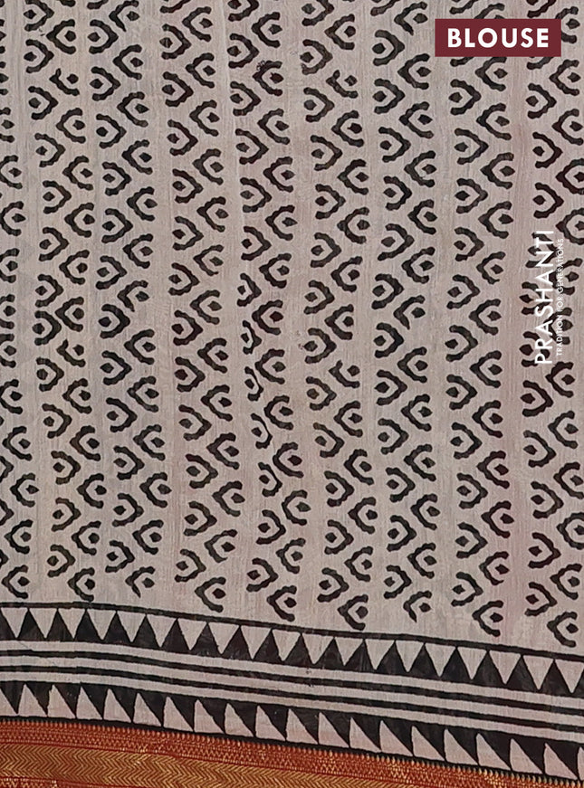 Chanderi bagru saree maroon and cream with allover prints and maheswari border