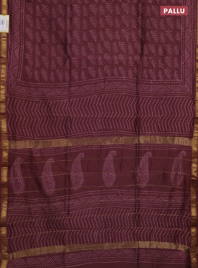 Chanderi bagru saree maroon shade with allover prints and maheswari border