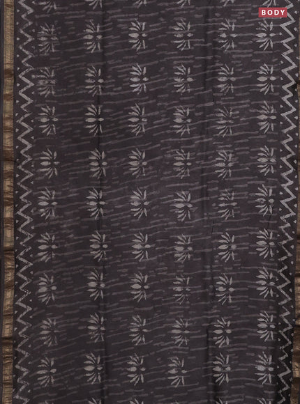 Chanderi bagru saree grey with allover dabu prints and mageshwari border