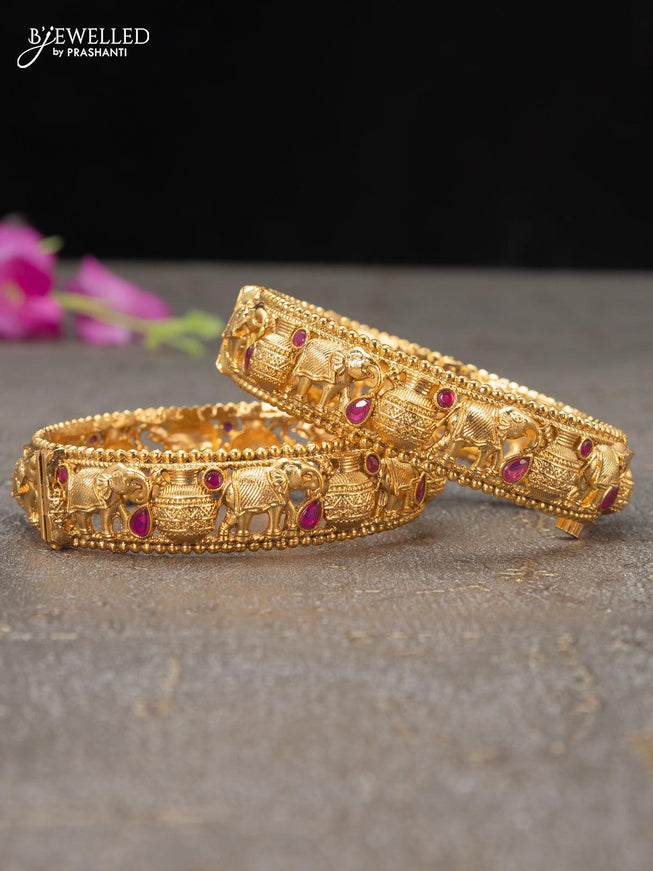 Antique screw type bangles elephant design with pink kemp stones - {{ collection.title }} by Prashanti Sarees
