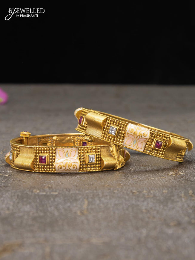 Antique screw type bangles minakari design with pink kemp and cz stones - {{ collection.title }} by Prashanti Sarees