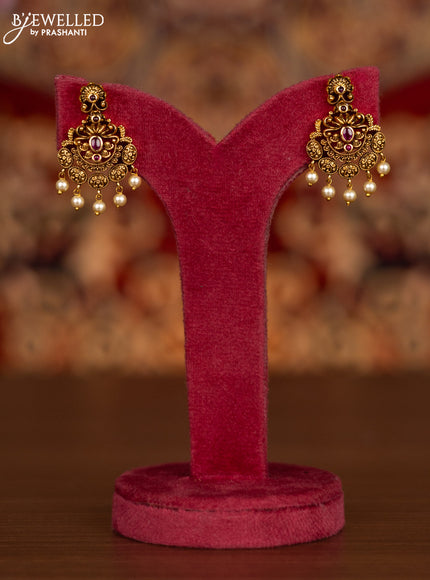 Antique necklace manga pattern with ruby stones and pearl hangings