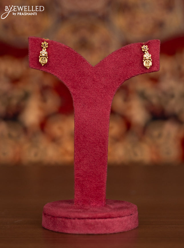 Antique necklace with lakshmi kasu design and kemp & cz stones