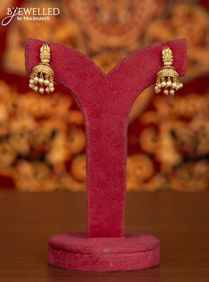 Antique necklace with simple design and pink kemp stones