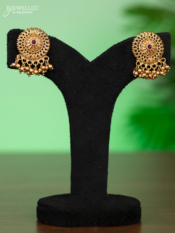 Antique attigai necklace with pink kemp stones and golden beads hangings
