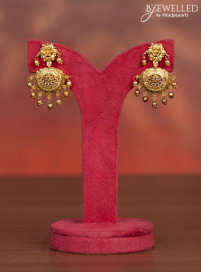 Antique haaram with kemp stones and golden beads hangings