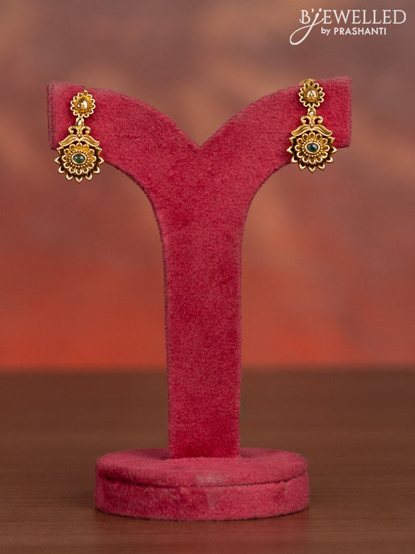 Antique haaram with kemp and kundan stones