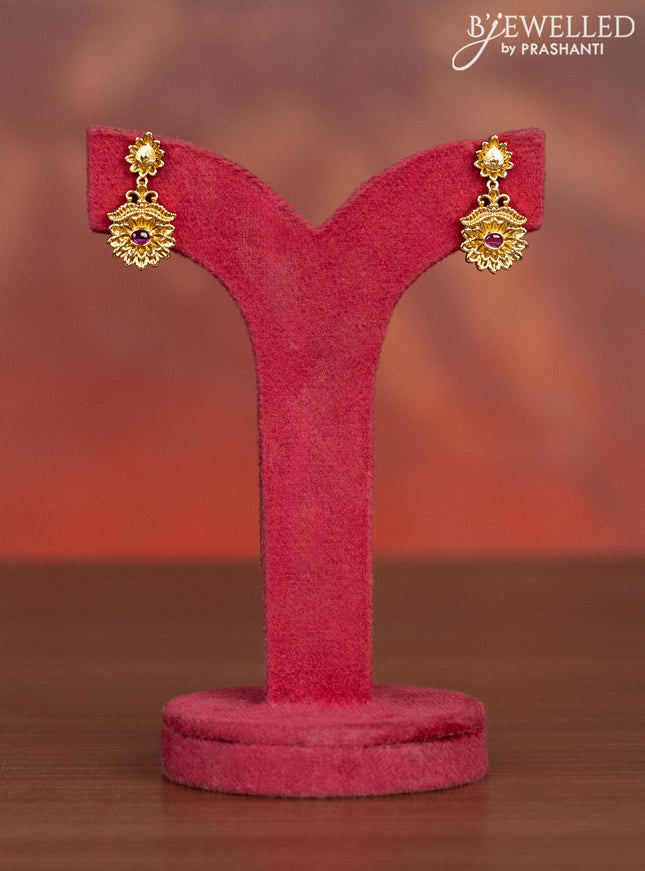 Antique haaram with kemp and kundan stones