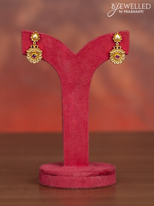 Antique haaram with kemp and kundan stones