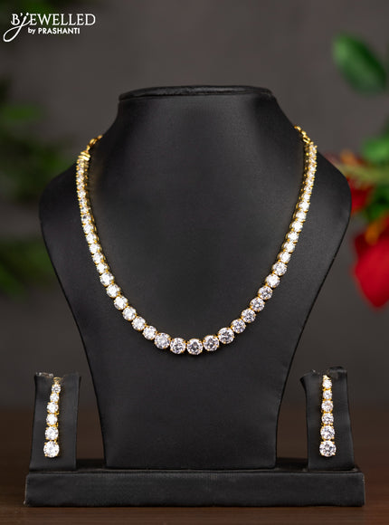 Zircon necklace with cz stones in gold finish