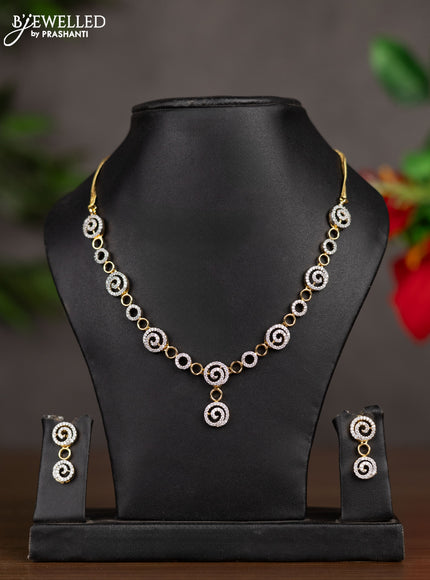 Zircon necklace with cz stones in gold finish