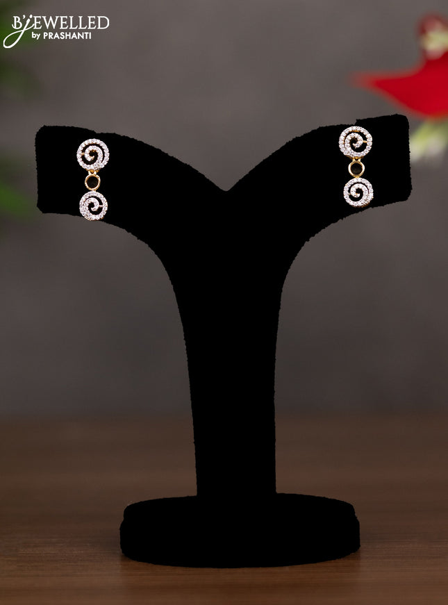 Zircon necklace with cz stones in gold finish