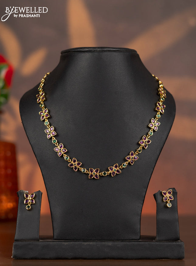 Antique necklace floral design with kemp stones
