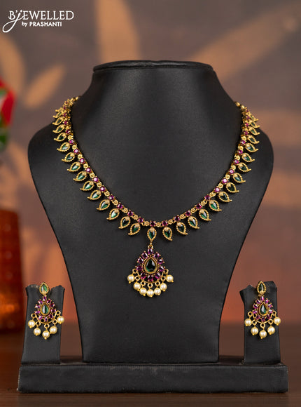 Antique necklace manga pattern with kemp stones and pearl hangings
