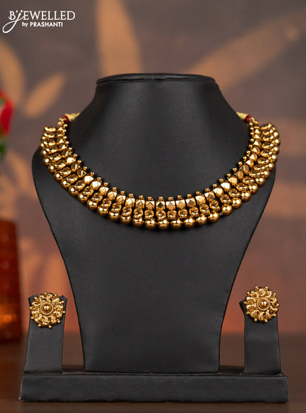 Antique necklace with simple design