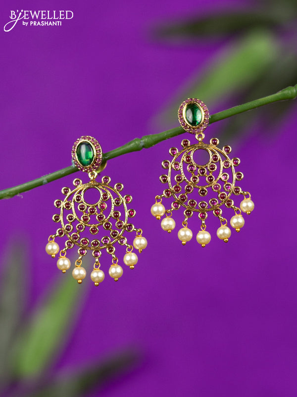 Antique earring with kemp stones and pearl hangings