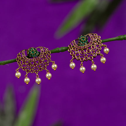 Collection image for: Antique Earring