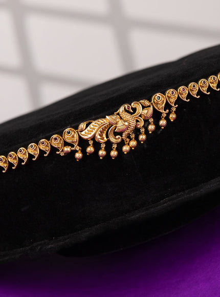 Antique hip chain in peacock design with kemp and golden beads hanging