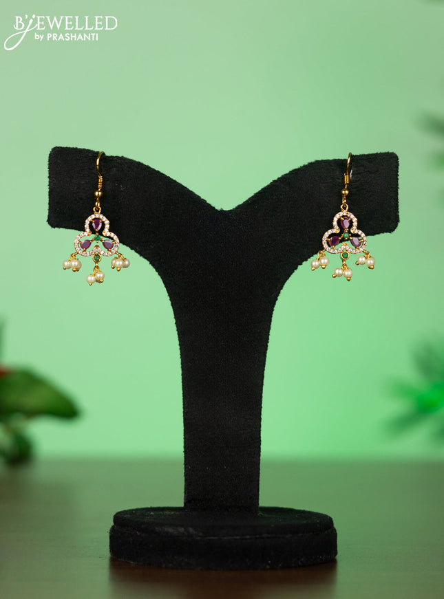 Attigai necklace with floral pendant in kemp ,white and pearl hanging