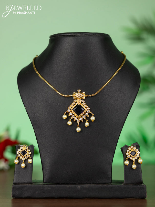 Attigai necklace with square pendant in dark voilet and white stones & pearl hanging