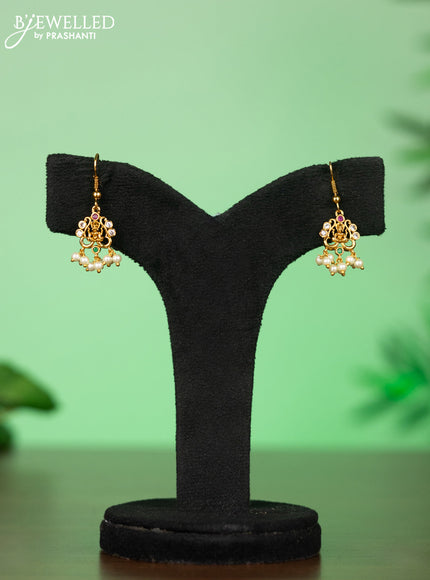 Attigai necklace with lakshmi pendant in kemp stones and pearl hanging