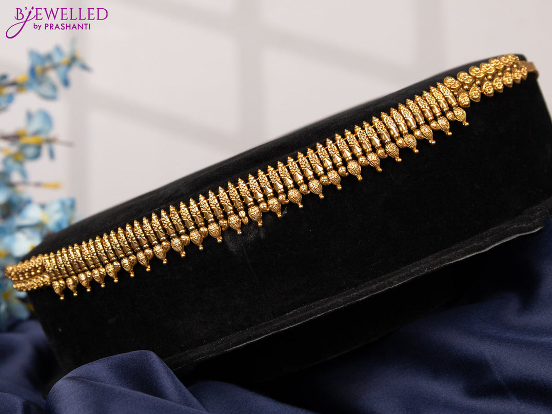 Antique hip chain with simple design