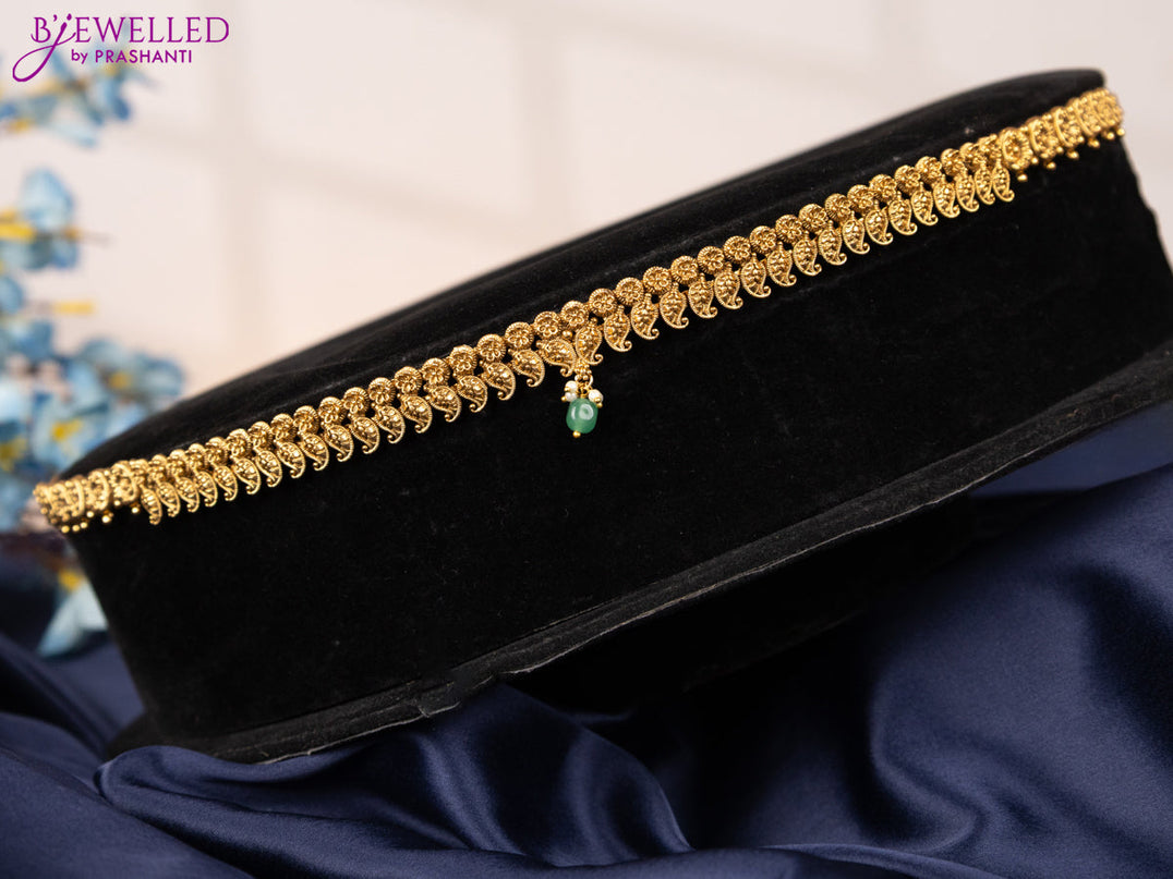 Antique hip chain with manga pattern and hangings