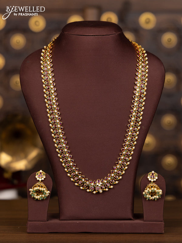 Antique haaram with leaf deisgn in multicolor kemp stones and pearl hanging