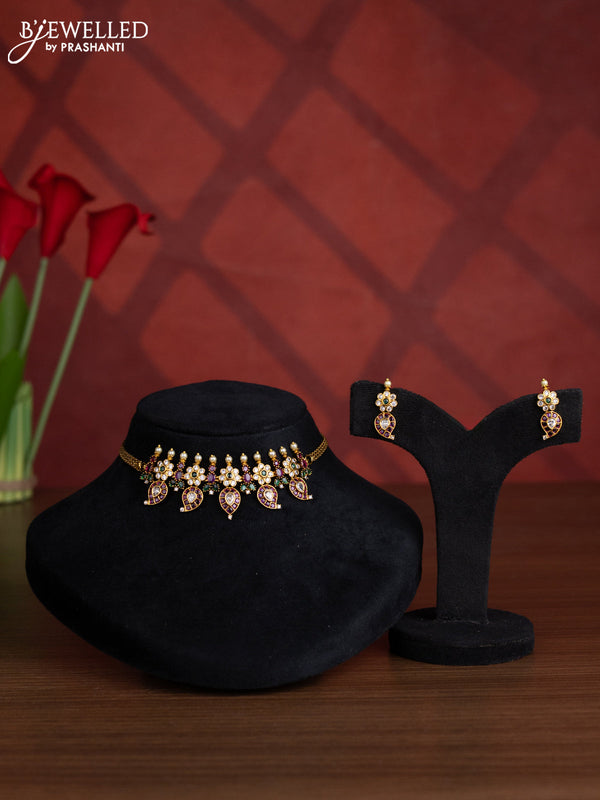 Antique choker manga pattern with kemp & kundan stones and pearls