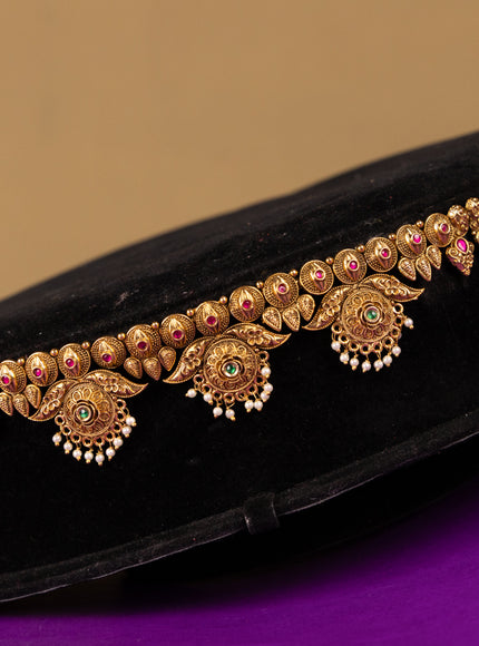 Antique hip chain circle deisgn in jadau stones and pearl hanging