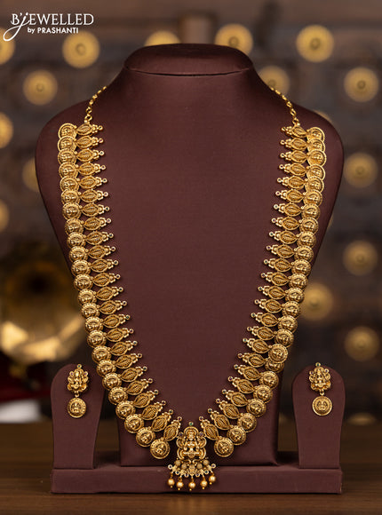 Antique haaram lakshmi kasu design with kemp stones and golden beads hangings