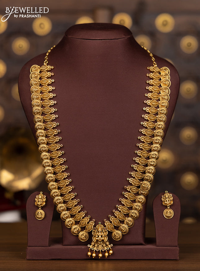 Antique haaram lakshmi kasu design with kemp stones and golden beads hangings