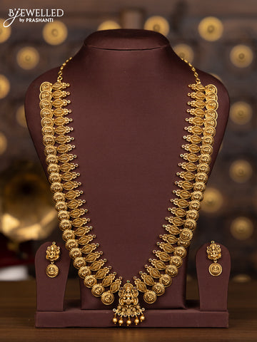Antique haaram lakshmi kasu design with kemp stones and golden beads hangings
