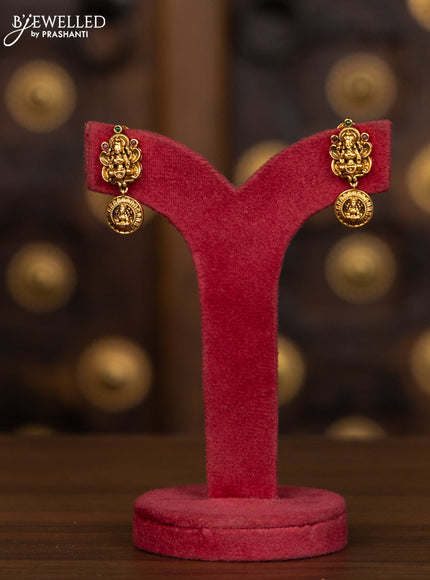 Antique haaram lakshmi kasu design with kemp stones and golden beads hangings