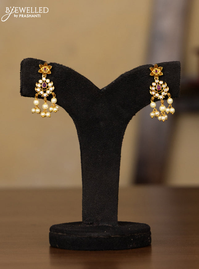 Antique guttapusalu haaram with kemp and cz stones in pearl hangings