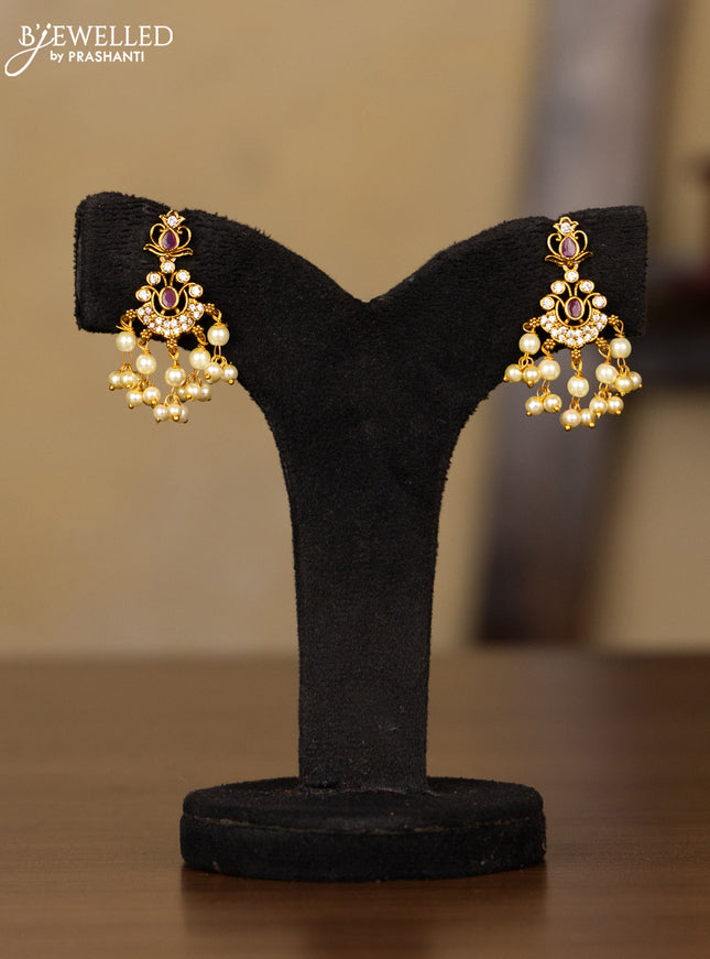 Antique guttapusalu haaram with kemp and cz stones in pearl hangings