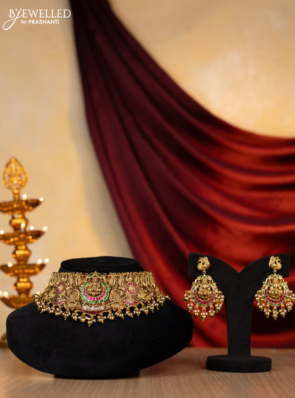 Jadau Choker lakshmi design with jadau kundan stones with natural beads hanging